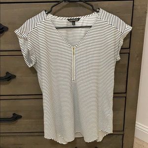 Black & white striped v-neck